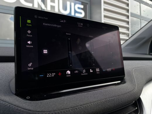 Skoda Enyaq iV iV 60 180 pk | Wegklapbare Trekhaak | Achteruitrijcamera | SoH 89% | ActivLease financial lease