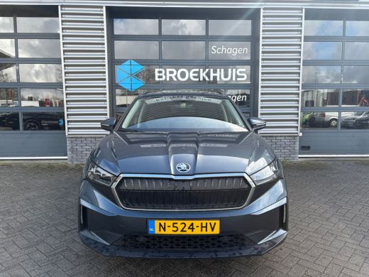 Skoda Enyaq iV iV 60 180 pk | Wegklapbare Trekhaak | Achteruitrijcamera | SoH 89% | ActivLease financial lease