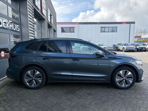 Skoda Enyaq iV iV 60 180 pk | Wegklapbare Trekhaak | Achteruitrijcamera | SoH 89% | ActivLease financial lease
