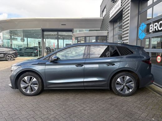 Skoda Enyaq iV iV 60 180 pk | Wegklapbare Trekhaak | Achteruitrijcamera | SoH 89% | ActivLease financial lease