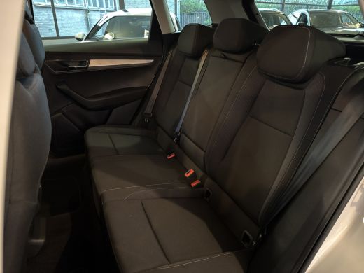 Skoda Karoq TSI 115PK SELECTION CARPLAY/LED/ECC ActivLease financial lease