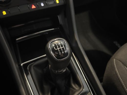 Skoda Karoq TSI 115PK SELECTION CARPLAY/LED/ECC ActivLease financial lease