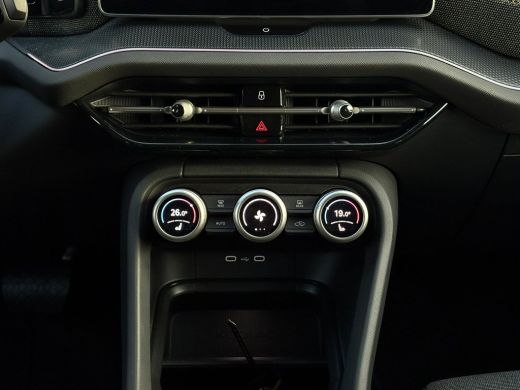 Skoda Kodiaq 1.5 TSI 150 pk 7-DSG. 7 Pers. | Wegklapbare trekhaak | Achteruitrijcamera | Navigatie | ActivLease financial lease