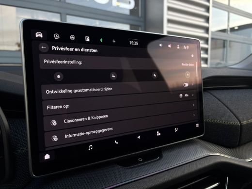 Skoda Kodiaq 1.5 TSI 150 pk 7-DSG. 7 Pers. | Wegklapbare trekhaak | Achteruitrijcamera | Navigatie | ActivLease financial lease