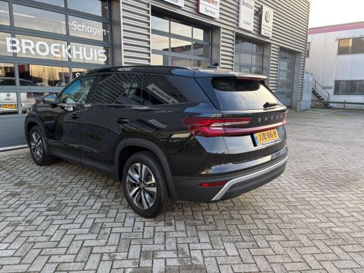 Skoda Kodiaq 1.5 TSI 150 pk 7-DSG. 7 Pers. | Wegklapbare trekhaak | Achteruitrijcamera | Navigatie | ActivLease financial lease