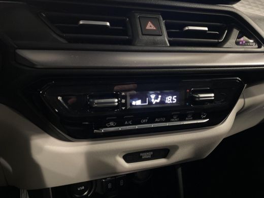 Suzuki Swift 1.2 Style Smart Hybrid | Automaat |  Climate control | Navi | Lichtmetalen velgen | Achteruitrijc... ActivLease financial lease