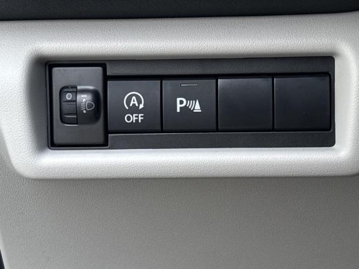 Suzuki Swift 1.2 Style Smart Hybrid Climate Control | Navigatiesysteem | Adaptieve Cruise Control | Stoelverwa... ActivLease financial lease