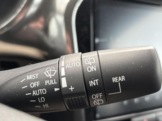 Suzuki Vitara 1.4 Boosterjet Style Smart Hybrid |Navigatiesysteem | Climate Control | Stoelverwarming | Adaptiv... ActivLease financial lease