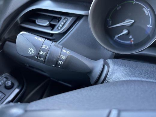 Toyota C-HR 1.8 Hybrid Executive | All-in prijs | Automaat | Apple/android auto | Stoelverwarming ActivLease financial lease