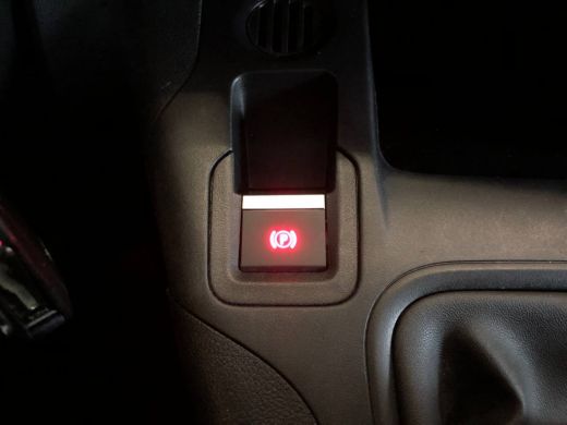 Toyota ProAce 1.5 D-4D Navigator 3 zitter | navigatie | camera | trekhaak ActivLease financial lease