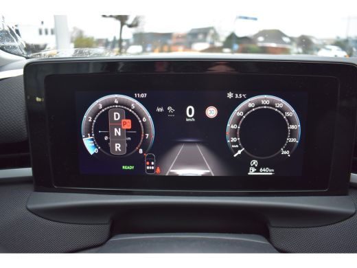 Volkswagen T-Roc 1.5 eTSI 115PK DSG-7 Life First Edition | 20 INCH MET ALL SEASONBANDEN | STOEL + STUURVERW. | LED... ActivLease financial lease