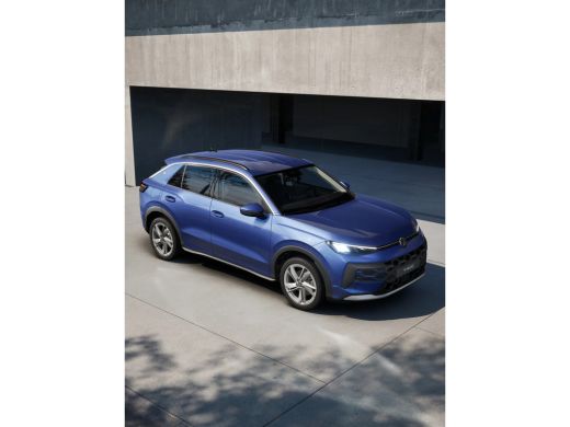 Volkswagen T-Roc Life First Edition | 'App-Connect' draadloze smartphone integratie | Automatische afstandsregelin... ActivLease financial lease