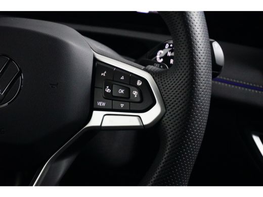 Volkswagen Tiguan R-line 1.5 eHybrid 272 pk 6-DSG | Panoramadak | Wegklapbare trekhaak | Dodehoek | ActivLease financial lease