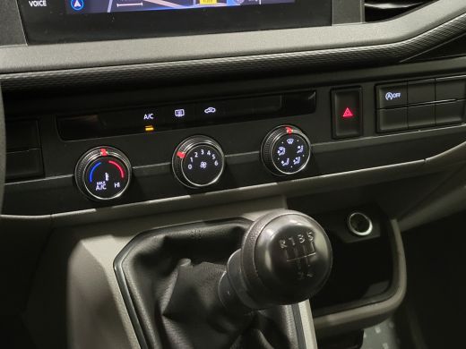 Volkswagen Transporter 2.0TDI L2/H1 Dubbele Cabine Euro 6! ActivLease financial lease