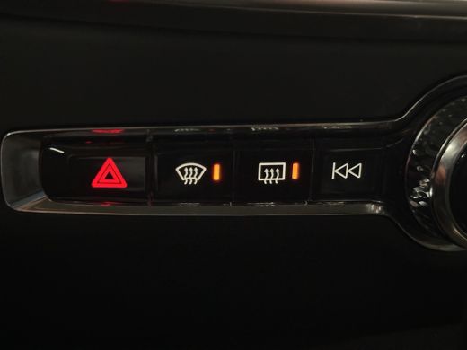 Volvo  V60 2.0 T6 Plug-in hybrid AWD Core Bright | Camera | CarPlay | Keyless | Navi ActivLease financial lease