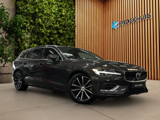 Volvo  V60 2.0 T6 Plug-in hybrid AWD Core Bright | Camera | CarPlay | Keyless | Navi ActivLease financial lease