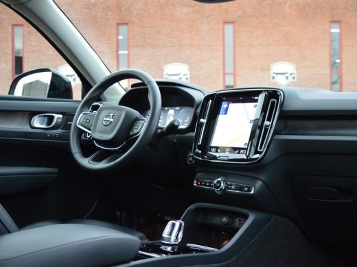 Volvo  XC40 1.5 T5 Recharge Ultimate Dark | Leder | Pano ActivLease financial lease