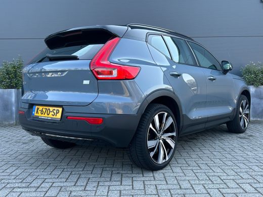 Volvo  XC40 Recharge P8 AWD R-Design | Panoramadak | Trekhaak | Harman/Kardon | Leder | ActivLease financial lease