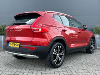 Volvo  XC40 1.5 T5 Recharge Inscription | Pano | Trekhaak | 360 Camera | Memory | Harman/Kardon | Leder | Ver...