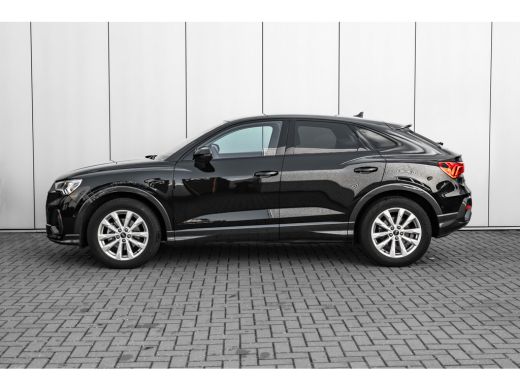 Audi Q3 35 TFSI Advanced edition 150 PK | Achteruitrijcamera | Carplay | Comfortsleutel | Dynam. Knipperl... ActivLease financial lease