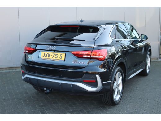 Audi Q3 45 TFSI e PHEV Automaat S-Line/Navigatie/Elektr.-trekhaak/Stoelverwarming/19-Inch/Keyfree ActivLease financial lease