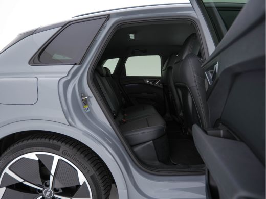 Audi Q4 e-tron 40 S-line Launch edition Competition 77 kWh [ 3-Fase-11kW ] {SOH-93%} (INCL-BTW) *HEATPUMP | LEAT... ActivLease financial lease