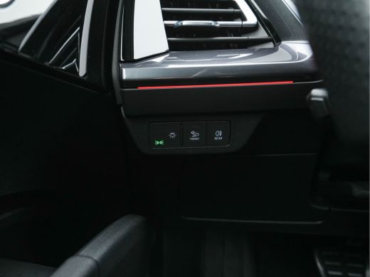 Audi Q4 e-tron 40 S-line Launch edition Competition 77 kWh [ 3-Fase-11kW ] {SOH-93%} (INCL-BTW) *HEATPUMP | LEAT... ActivLease financial lease