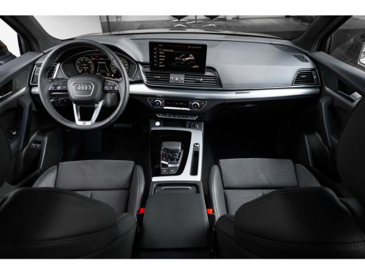 Audi Q5 55 TFSI e S edition Competition 367 PK | Trekhaak | 360 Camera |  Panoramadak | Elek. Verstelbare... ActivLease financial lease