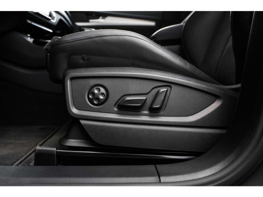 Audi Q5 55 TFSI e S edition Competition 367 PK | Trekhaak | 360 Camera |  Panoramadak | Elek. Verstelbare... ActivLease financial lease