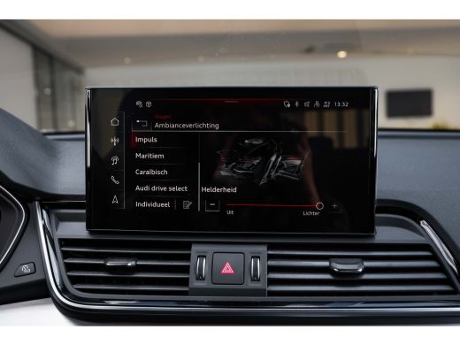 Audi Q5 55 TFSI e S edition Competition 367 PK | Trekhaak | 360 Camera |  Panoramadak | Elek. Verstelbare... ActivLease financial lease