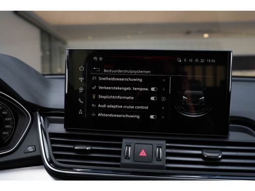 Audi Q5 55 TFSI e S edition Competition 367 PK | Trekhaak | 360 Camera |  Panoramadak | Elek. Verstelbare... ActivLease financial lease