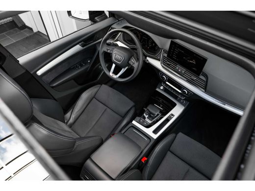 Audi Q5 55 TFSI e S edition Competition 367 PK | Trekhaak | 360 Camera |  Panoramadak | Elek. Verstelbare... ActivLease financial lease
