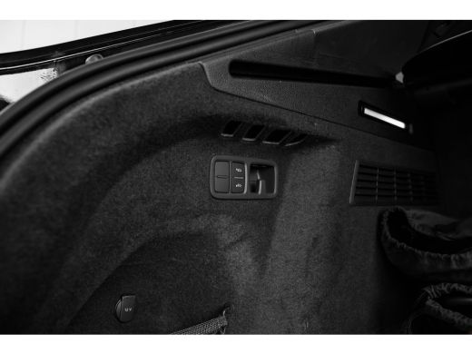 Audi Q8 60 TFSI e quattro Pro Line S Competition 490PK | Laser LED Koplampen | Supersport Stoelen | B&O A... ActivLease financial lease