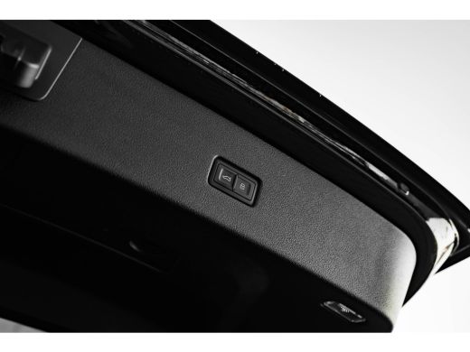 Audi Q8 60 TFSI e quattro Pro Line S Competition 490PK | Laser LED Koplampen | Supersport Stoelen | B&O A... ActivLease financial lease