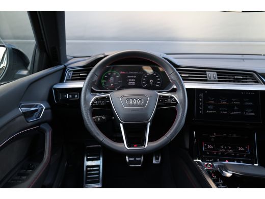 Audi Q8 e-tron S quattro SQ8 115 kWh | BTW | NAP | PANO | B&O | 360 | RS ZETELS | MATRIX | LUCHTVERING | MEMORY ... ActivLease financial lease