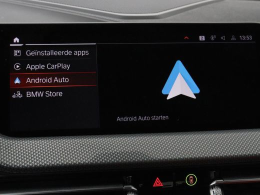 BMW 1 Serie 118i High Executive | Sport Line | Panoramadak | Leder | Stoelverwarming | Keyless | Live Cockpit... ActivLease financial lease