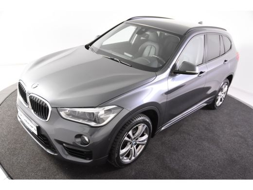 BMW X1 sDrive18i *1ste Eigenaar*Leer*Navigatie*Camera* ActivLease financial lease
