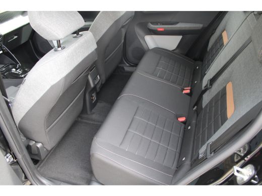 Citroën C3 Aircross 1.2 Hybrid 145pk Plus | Achterspoiler | Achteruitrijcamera | Alarm klasse 1(startblokkering) ActivLease financial lease