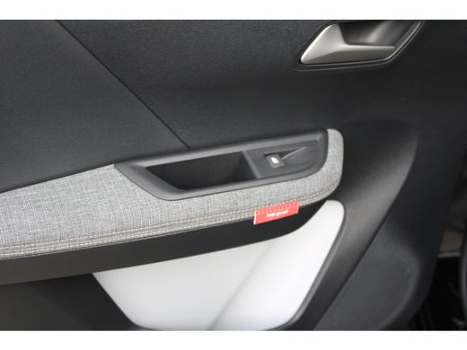 Citroën C3 Aircross 1.2 Hybrid 145pk Plus | Achterspoiler | Achteruitrijcamera | Alarm klasse 1(startblokkering) ActivLease financial lease