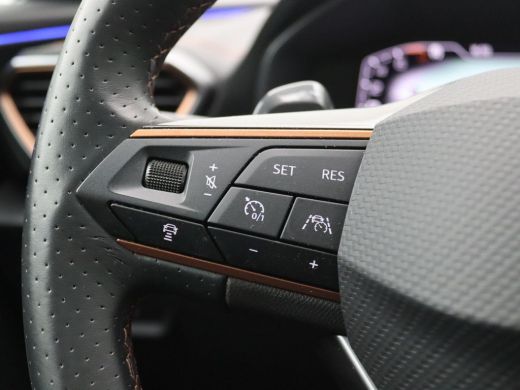 CUPRA Formentor 1.4 e-Hybrid VZ Performance 245PK DSG Pano-Schuifdak, Trekhaak, Keyless, Leder, Memorystoel, Elek... ActivLease financial lease