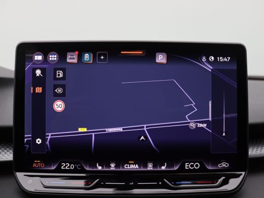 CUPRA Terramar 1.5 TSI e-Hybrid Business 204PK DSG Pano-Schuifdak, Trekhaak, 20" LM Velgen, Memorystoel, Keyless... ActivLease financial lease