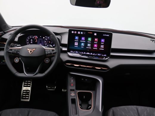 CUPRA Terramar 1.5 TSI e-Hybrid Business 204PK DSG Pano-Schuifdak, Trekhaak, 20" LM Velgen, Memorystoel, Keyless... ActivLease financial lease