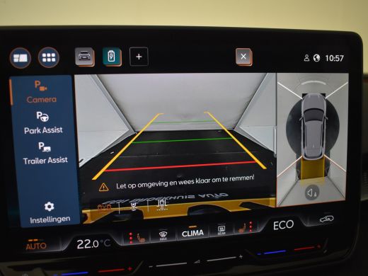 CUPRA Terramar 1.5 TSI e-Hybrid VZ America's CUP 272pk DSG/AUTO 360&deg; camera | Trekhaak | Adaptive cruise control... ActivLease financial lease