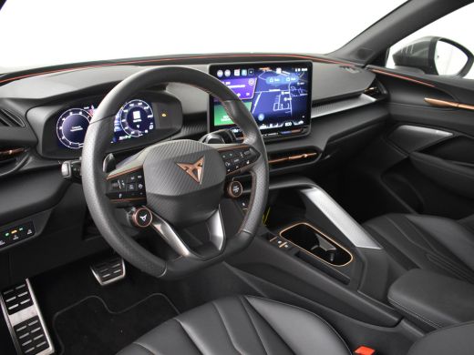 CUPRA Terramar 1.5 TSI e-Hybrid VZ America's CUP 272pk DSG/AUTO 360&deg; camera | Trekhaak | Adaptive cruise control... ActivLease financial lease