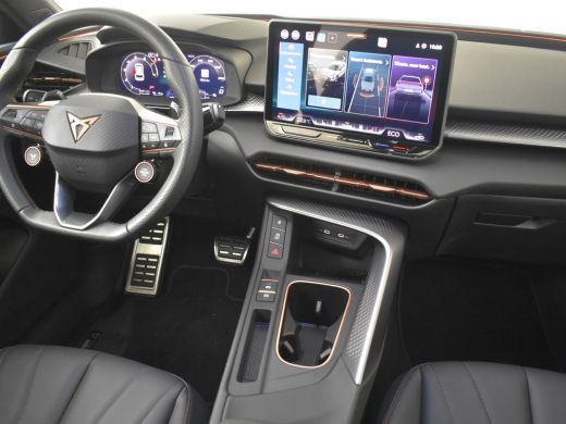 CUPRA Terramar 1.5 TSI e-Hybrid VZ America's CUP 272pk DSG/AUTO 360&deg; camera | Trekhaak | Adaptive cruise control... ActivLease financial lease