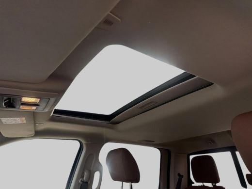 Dodge Ram 1500 1500 5.7 V8 4x4 Crew Cab 5'7 | Trekhaak | Powervalve | Bakflip| leren bekleding | Geheel rijklaar... ActivLease financial lease