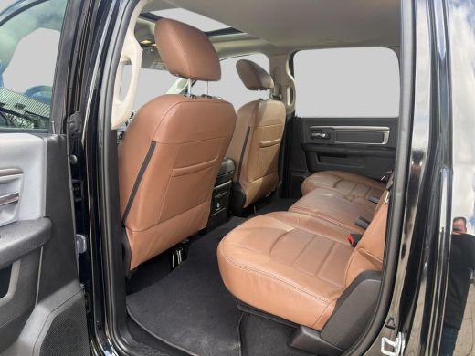 Dodge Ram 1500 1500 5.7 V8 4x4 Crew Cab 5'7 | Trekhaak | Powervalve | Bakflip| leren bekleding | Geheel rijklaar... ActivLease financial lease