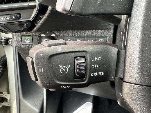 DS DS 7 1.6 PHEV 300 4x4 Etoile | Achterbank in delen neerklapbaar | Achteruitrijcamera | Airco (automati... ActivLease financial lease
