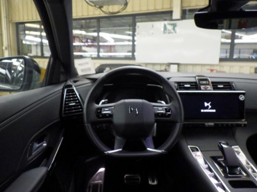 DS DS 7 1.6 PHEV 300 4x4 Etoile | Achterbank in delen neerklapbaar | Achteruitrijcamera | Airco (automati... ActivLease financial lease