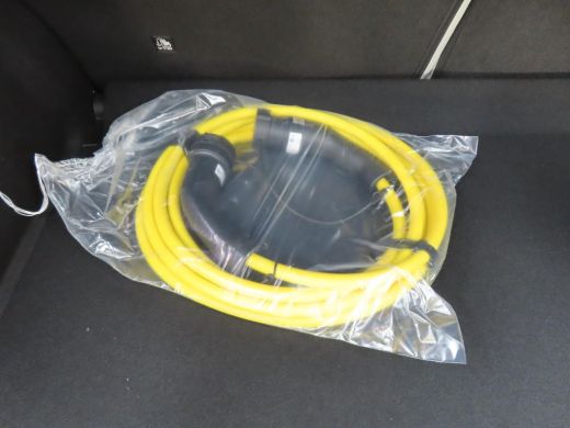 Fiat 600e La Prima 54 kWh | Massage | Vol-Leder | Adaptive Cruise | Elektr. Achterklep | Stoelverwarming | ... ActivLease financial lease